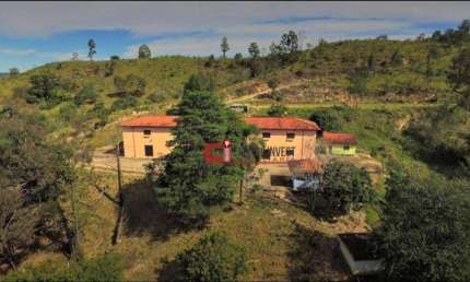 Sítio com 8 dormitórios à venda, 224000 m² por R$ 3.500.000 - Jardim Seabra - Amparo/SP