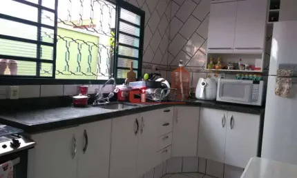 Casa com 3 dormitórios à venda, 155 m² por R$ 550.000,00 - Mario Finotelli - Jaguariúna/SP