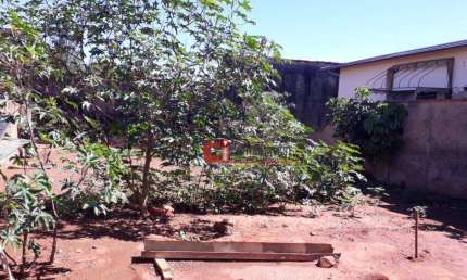 Casa com 2 dormitórios à venda, 142 m² por R$ 477.000 - Capotuna - Jaguariúna/SP
