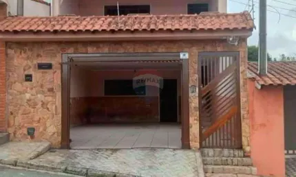 Sobrado à venda com 238m² no bairro Cesar de Souza - Vila Suissa em Mogi das Cruzes - SP