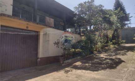 Área para locação no bairro de Brás Cubas em Mogi das Cruzes