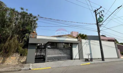 Casa comercial para locação na Vila Oliveira em Mogi das Cruzes