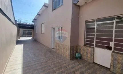 Casa para Locação em Suzano com garagem coberta e ótima localização