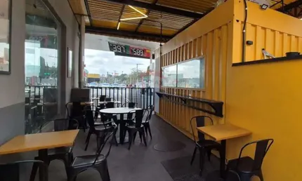 Container - food truck completo com cozinha industrial para lanchonete e/ou restaurante
