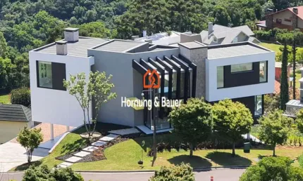 Belíssima casa em Condomínio Fechado em Gramado-RS, Serra Gaúcha