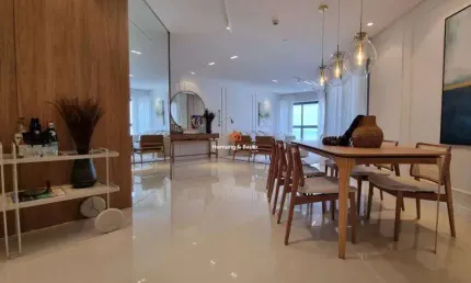 Apartamento semimobiliado à venda no Centro de Balneário Camboriú - Residencial New York