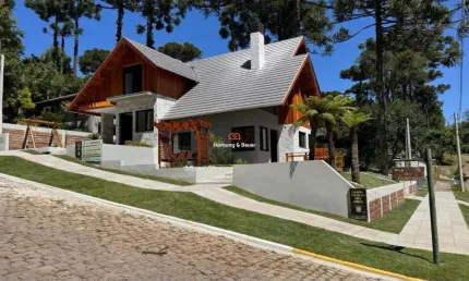 Casa pronta para morar à venda em Canela/RS - Serra Gaúcha! Bairro Jardim dos Pinheiros II