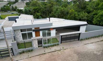 Casa nova em Campo Bom | Pronto para morar | Piscina, Suíte Master