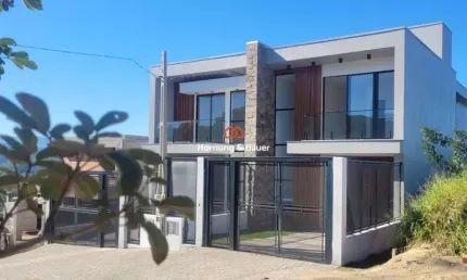 Casa - sobrado com suíte à venda em Campo Bom no bairro Solar do Campo
