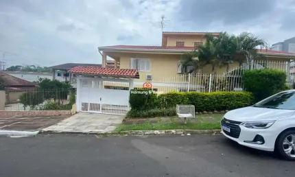 Belíssima casa à venda no bairro Metzler em Campo Bom