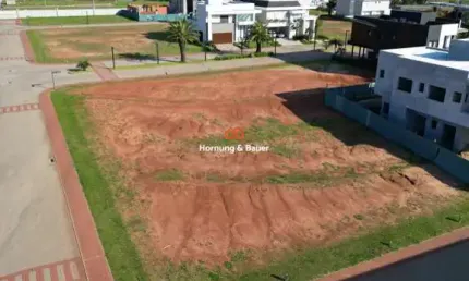Terreno no Condomínio Nelsi Haas no Centro de Portão - estrutura diferenciada e completa