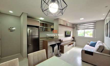 Apartamento semimobiliado à venda no bairro Operário em Novo Hamburgo/RS.