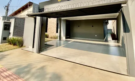 Casa com 3 quartos à venda na Rua Tupi, 001, Jardim Leblon, Campo Grande