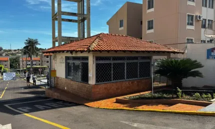 Apartamento espaçoso - area central- ja incluso iptu e condomínio