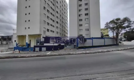 Vende-se apartamento com 02 dormitórios, 02 banheiros, 01 vaga coberta localizado na avenida do taboão bairro suisso taboão são bernardo do campo