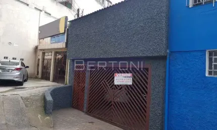 Vende-se sobrado com 04 dormitórios, garagem para 03 carros com portão automático em taboão são bernardo do campo