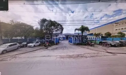 Vende-se ou aluga-se galpão em parque são vicente - mauá