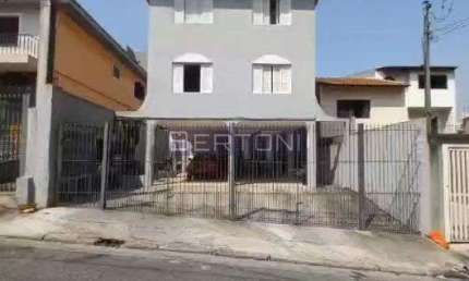Vende-se Apartamento Térreo de 94 m2 com 03 Dormitórios, 03 Banheiros, Quintal, 01 Vaga de Garagem em Vila Florida  Taboão São Bernardo do Campo