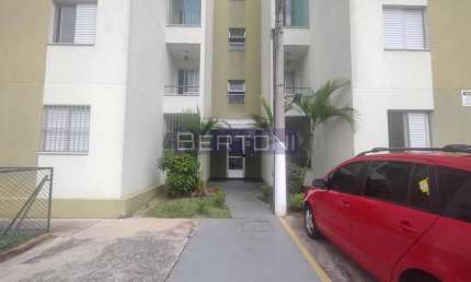 Vende-se ou Aluga-se Apartamento com 02 Dormitórios, 01 Vaga de Garagem em Taboão São Bernardo do Campo
