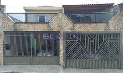 Vende-se 2 Sobrados cada um com 03 Dormitórios, 01 Suíte, 02 Vagas em Taboão  Diadema
