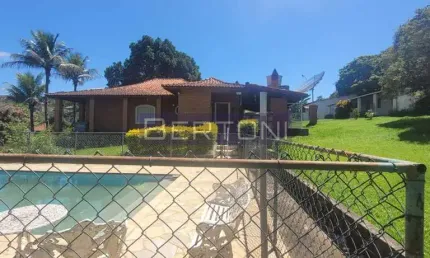 Vende-se Chácara localizada no Bairro Dona Catarina  Mairinque