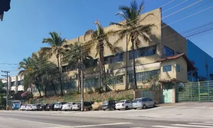 Barracão / Galpão / Depósito à venda no Jardim Presidente Dutra, Guarulhos 
