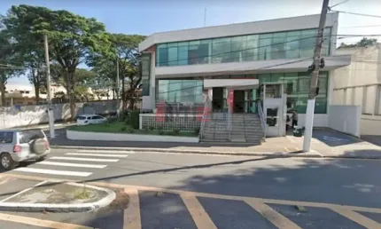 Prédio comercial de alto padrão para locação no alto da lapa.