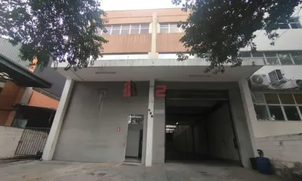 Barracão / Galpão / Depósito com 3 salas para alugar no Parque Industrial Tomas Edson, São Paulo 
