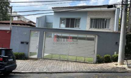 Casa com 4 quartos para alugar na Vila Madalena, São Paulo 