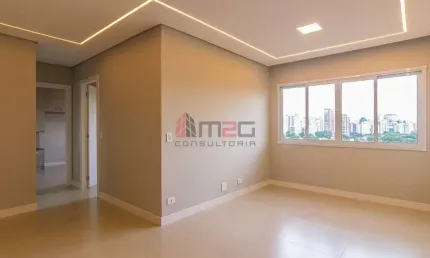 Apartamento Totalmente Reformado, à venda no Campo Belo, SP