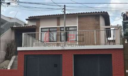 Casa Térrea 4 Quartos e 3 banheiros à Venda Parque São Domingos