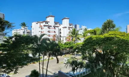 Apartamento mobiliado à venda na riviera de são lourenço.