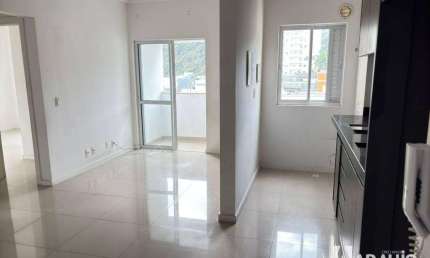 Apartamento com 2 quartos para alugar na Rua Olga Germano Pereira, 245, Carvalho, Itajaí