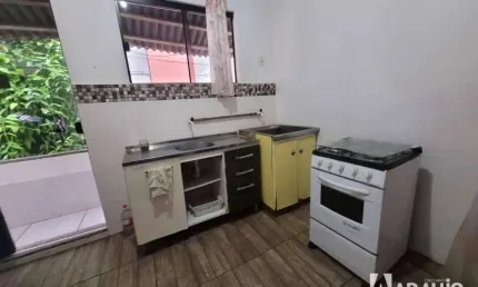Flat com 1 quarto para alugar na Rua Advogado Arão Rebelo, 543, Centro, Navegantes