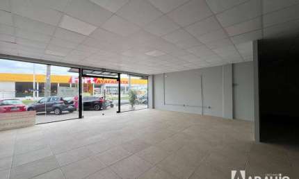 Sala comercial para alugar na Avenida Governador Adolfo Konder, 705, São Vicente, Itajaí