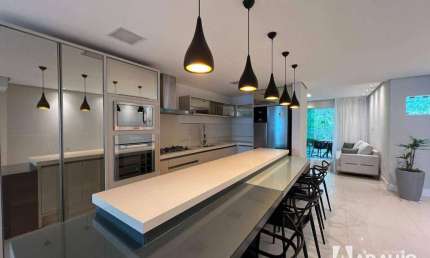 Apartamento mobiliado no bairro Cabeçudas - Itajaí/SC