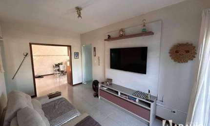 Casa com 3 quartos para alugar na Rua Frei Odorico Durieux, 300, Centro, Navegantes