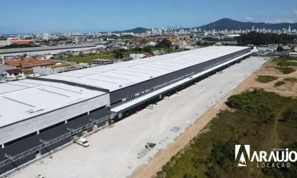 Galpão para alugar, 5067 m² por R$ 165.842,91/mês - Machados - Navegantes/SC