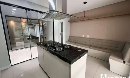 Sobrado semimobiliado no bairro são vicente - itajaí/sc