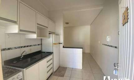 Apartamento com 1 dormitório para alugar na Vila Operária
