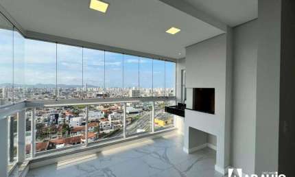 Apartamento com 3 dormitórios para alugar na Ressacada
