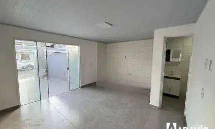 Casa com 3 quartos para alugar na Rua Odílio Garcia, 325, Cordeiros, Itajaí