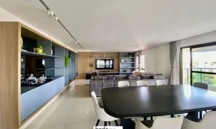 Apartamento no Tirol, Miguel Carrilho. Sala, 3 suítes, com planejados e 222 m2