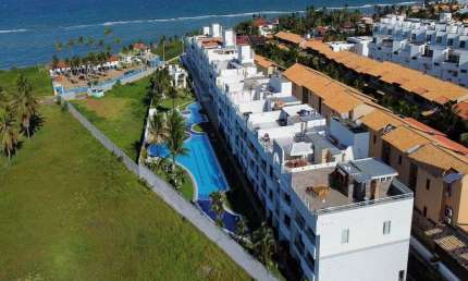 Apartamento Térreo Mobiliado à Venda no Condomínio Tabatinga Beach Resort – 80m2