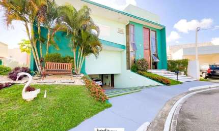 Casa Duplex à Venda no Condomínio Parque Morumbi - Sala, 4 suítes, 4 vg - 320m2