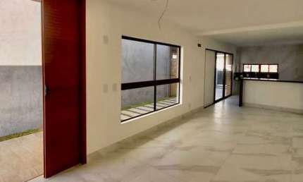 Casa em Condominio em Ponta Negra Sala ampla, 3 suítes, 125m2, 2 vagas, gourmet