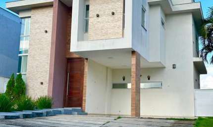 Casa Nova à Venda no Condomínio Novo Leblon - 3 Quartos, 4 Vagas fino acabamento