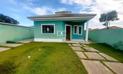 Casa com 3 quartos à venda na Rua dos Colibris, Jardim Atlântico Oeste (Itaipuaçu), Maricá por R$ 590.000