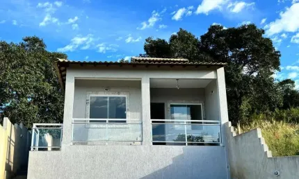 Casa com 2 quartos à venda na Avenida Auréa Barbosa, Balneário Bambuí (Ponta Negra), Maricá por R$ 320.000
