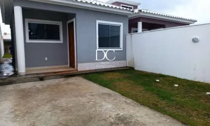 Casa com 2 quartos à venda na Rua Waldir Tavares Guapyassú de Sá, Jardim Atlântico Central (Itaipuaçu), Maricá por R$ 450.000